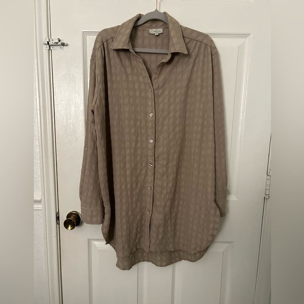 Chenault Taupe Textured Button-Up Tunic